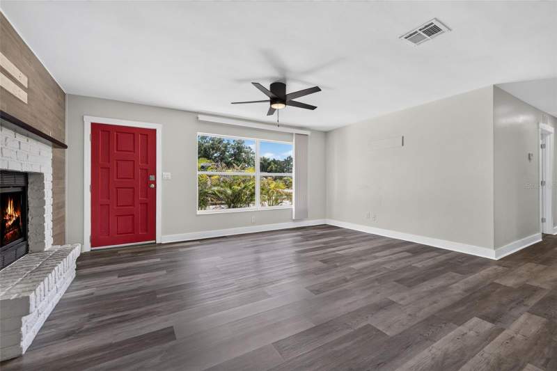 3 bedroom Single Family Residence at 2175 43rd Avenue, Harris School Sub 2, St Petersburg — photo 4