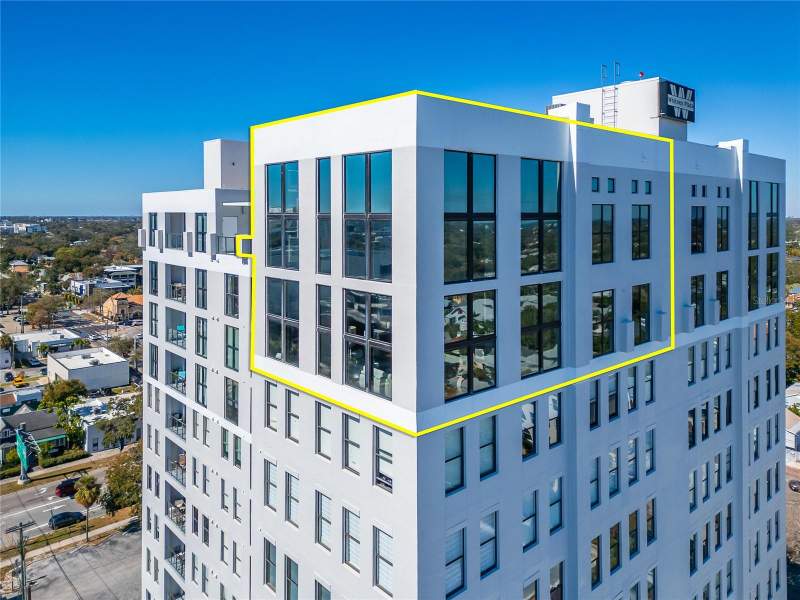 Walker-Whitney Plaza Condo