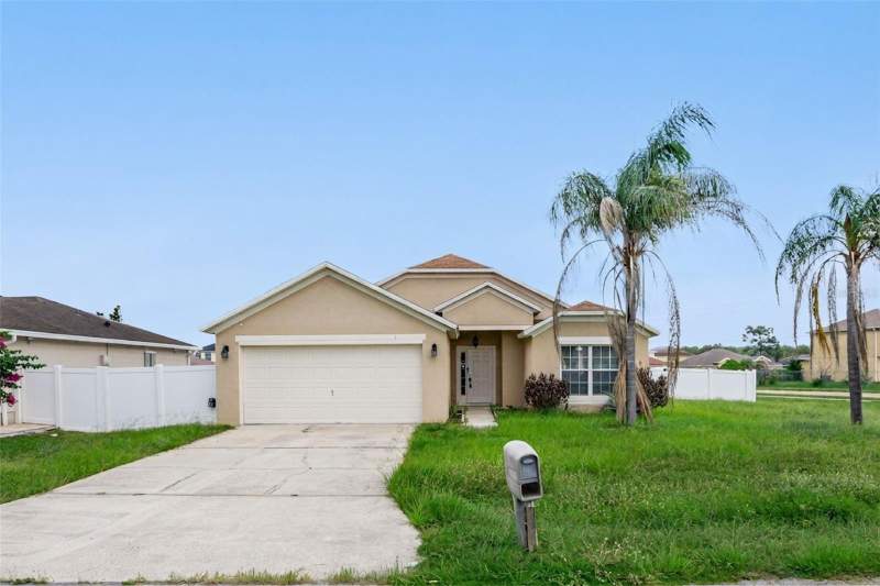 3 bedroom Single Family Residence at 1 Catalina Court, Poinciana Village 1 Nbhd 2, Kissimmee — photo 2