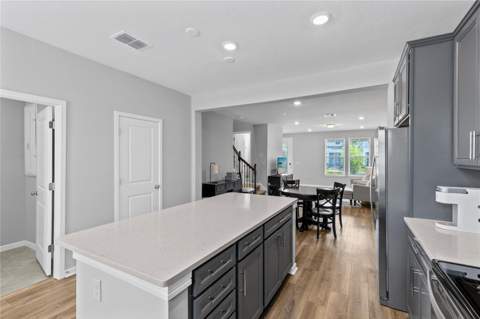14376 Sapelo Beach Drive, Orlando FL - photo 9 of 31