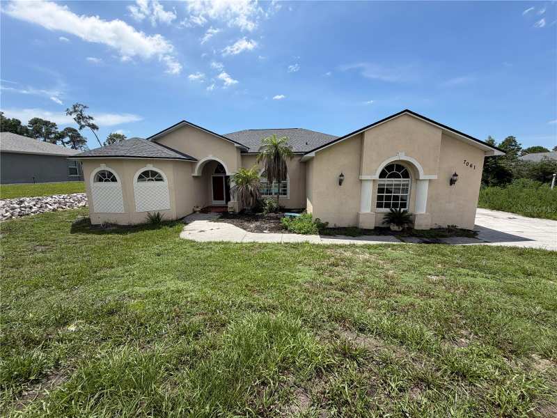 3 bedroom Single Family Residence at 7061 Ovenbird Road, Royal Highlands, Weeki Wachee — photo 1