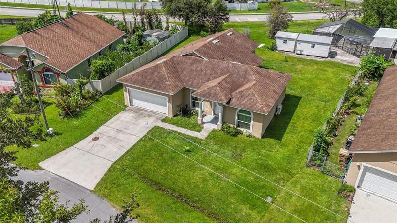 4 bedroom Single Family Residence at 1147 Doncaster Court, Poinciana Village 2 Nbhd 1, Kissimmee — photo 4