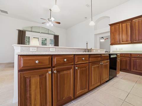 5106 Chanticleer Drive, Leesburg FL - photo 7 of 59