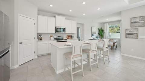 2034 Stratten Drive, Zephyrhills FL - photo 14 of 24