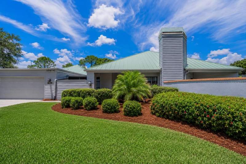 3 bedroom Single Family Residence at 10479 Longwood Drive, Arbors At Bardmoor The, Seminole — photo 2