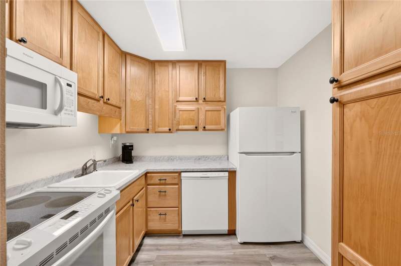 1 bedroom Condominium at 2842 SW 14th Drive #103, Bivens Lake Estate S, Gainesville — photo 3