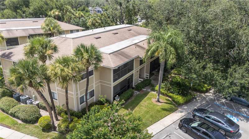 3 bedroom Condominium at 6018 Laktree Lane #E, Raintree Village Condo N, Temple Terrace — photo 1