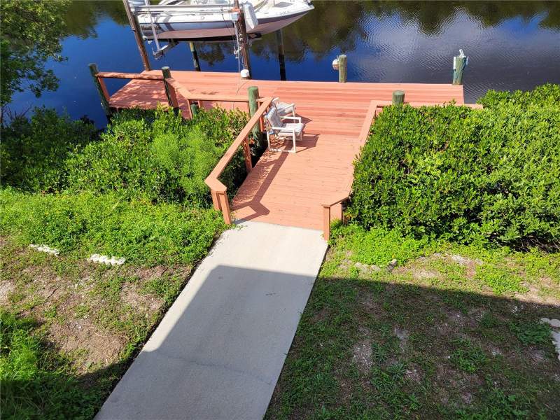 2 bedroom Single Family Residence at 3301 W Shell Point Road, Collura Sub 1st Add, Ruskin — photo 2