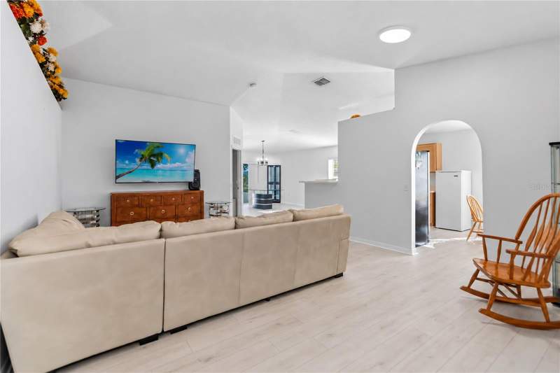 3 bedroom Single Family Residence at 5551 Sycamore Canyon Drive, Blackstone Landing Ph 3, Kissimmee — photo 3