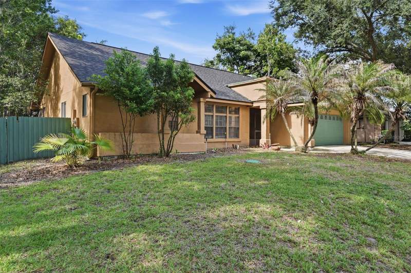 4 bedroom Single Family Residence at 733 Swaying Palm Drive, Palms Sec 04, Apopka — photo 4