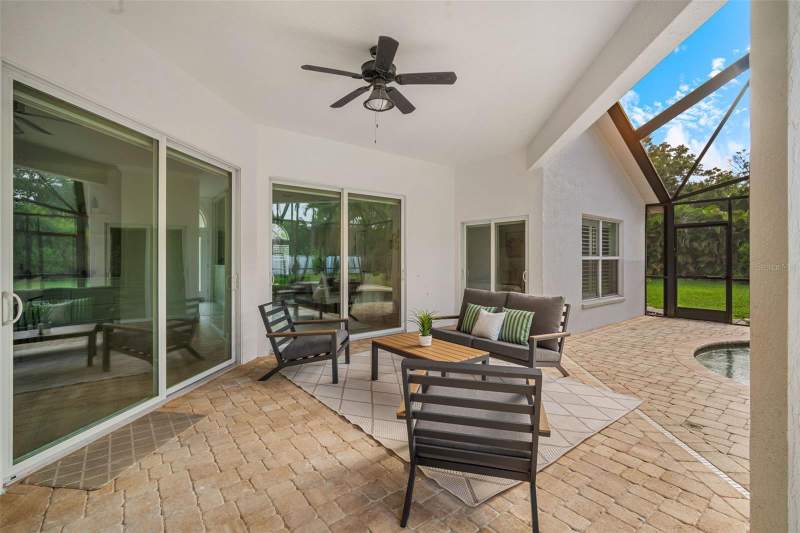 6 bedroom Single Family Residence at 7272 129th Street, Pinellas Groves, Seminole — photo 3