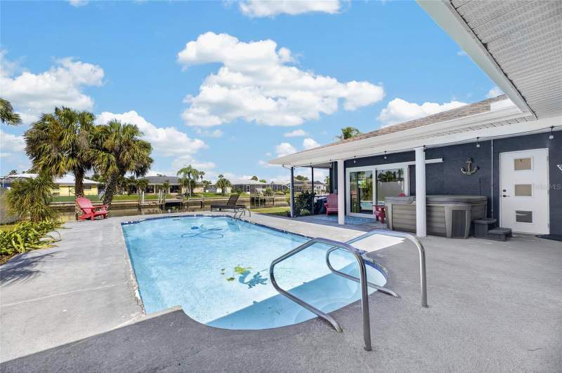 3 bedroom Single Family Residence at 6314 WISTERIA LANE, APOLLO BEACH UNIT 13 PT 1 RE, APOLLO BEACH — photo 2