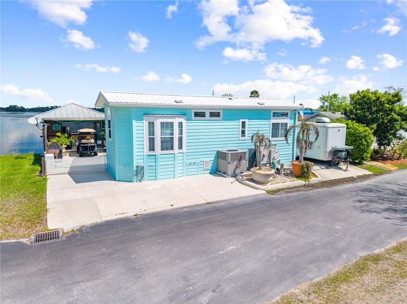 1 bedroom Manufactured Home at 1315 Pine Island Dr N, Shelter Cove, St Cloud — photo 3