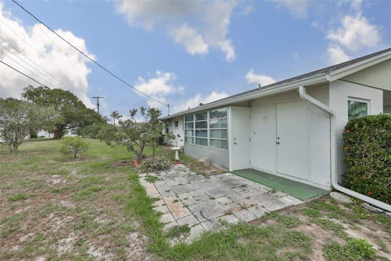 2 bedroom Single Family Residence at 1216 Valley Forge Boulevard, Del Webbs Sun City Florida Un, Sun City Center — photo 3