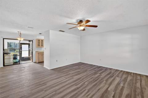12520 Orangewood Court, Tavares FL - photo 6 of 23