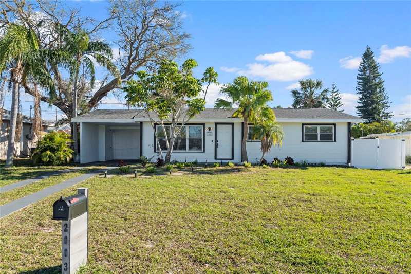 3 bedroom Single Family Residence at 2003 6th Place, Margaret Manor 1st Add, Largo — photo 1