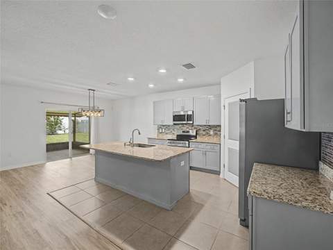 2942 NE 46th Avenue, Ocala FL - photo 10 of 30