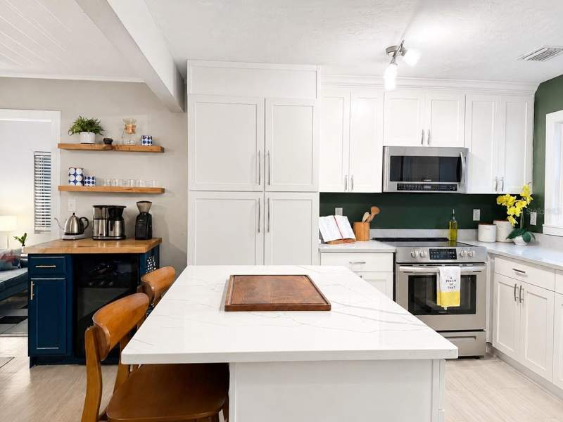 4 bedroom Single Family Residence at 926 29th Street, Floral Villa Estates, St Petersburg — photo 4