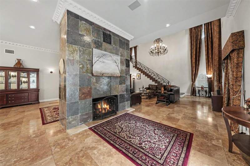 5 bedroom Single Family Residence at 3006 W Mason Street, Crest View, Tampa — photo 5