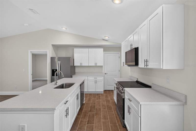 3 bedroom Single Family Residence at 3254 Plymouth Street, Port Charlotte Sec 013, Port Charlotte — photo 3