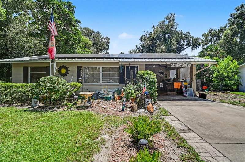 2 bedroom Single Family Residence at 624 W French Avenue, Assessors, Orange City — photo 1