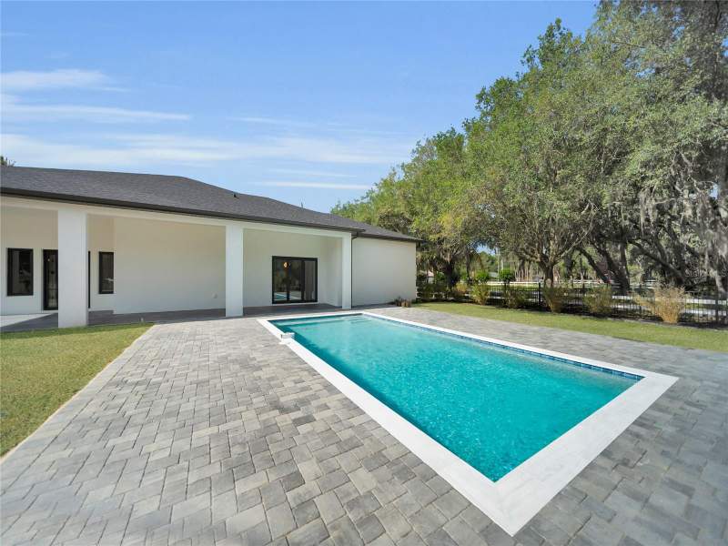 4 bedroom Single Family Residence at 11241 Oswalt Road, Crescent Lake Club Sub, Clermont — photo 3