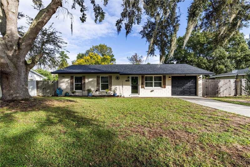 Tavares Woodlea