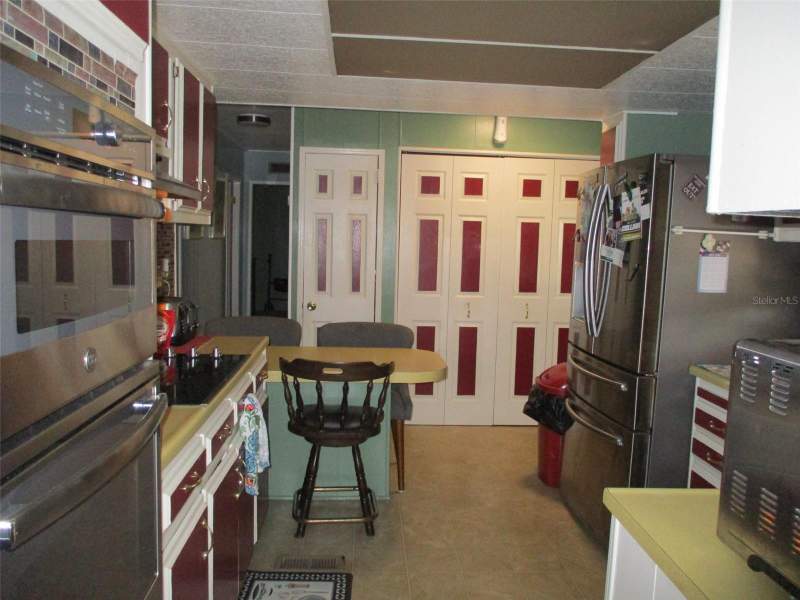 2 bedroom Manufactured Home at 38536 Cone Drive, Shady Oaks Mobile Modular Estates, Zephyrhills — photo 4