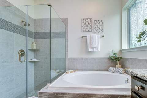 4749 Rolling Green Drive, Wesley Chapel FL - photo 17 of 35
