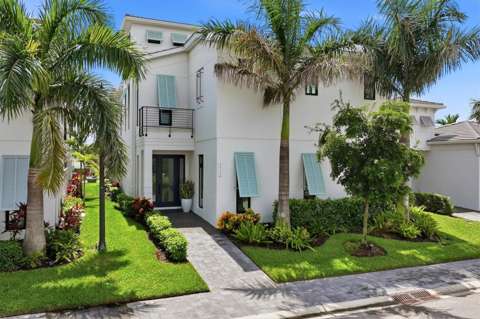 5935 Redbay Boulevard, home for sale in Bradenton 34210