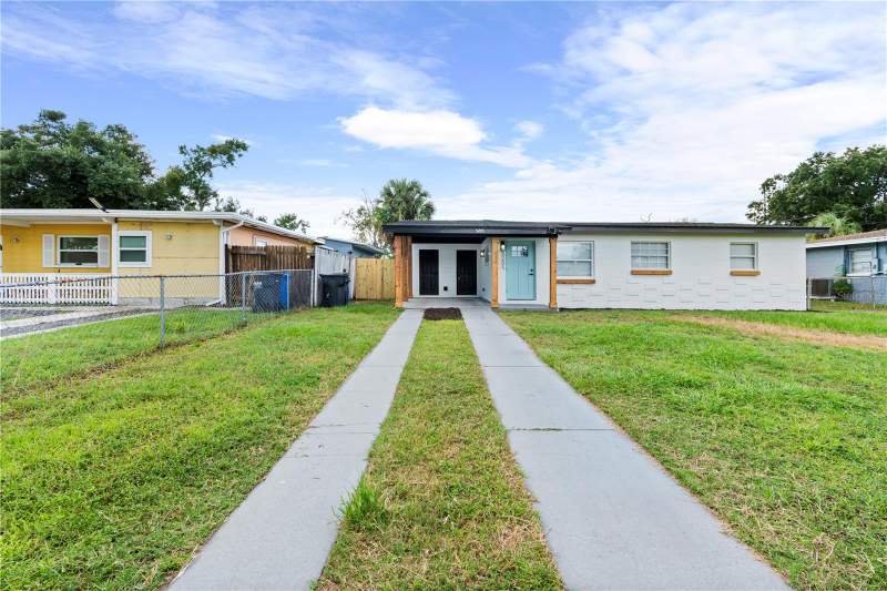 3 bedroom Single Family Residence at 5205 S 82nd Street, Progress Village Unit 2, Tampa — photo 2