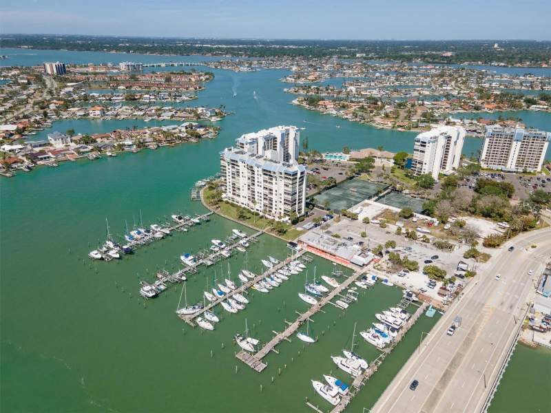 2 bedroom Condominium at 9495 Blind Pass Road #308, Intrepid The Condo, St Pete Beach — photo 2