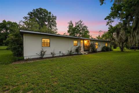 13637 Cr 737, home for sale in Webster 33597