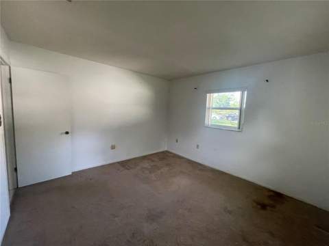 23 Lonesome Pine Trail, Yalaha FL - photo 10 of 37