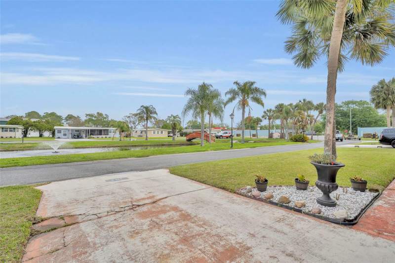 2 bedroom Mobile Home at 104 DIAMOND HEAD DRIVE, MOLOKAI CO-OP, LEESBURG — photo 2