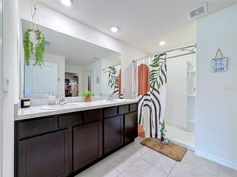 16661 Windmill Forge Pass, Wimauma FL - photo 17 of 38
