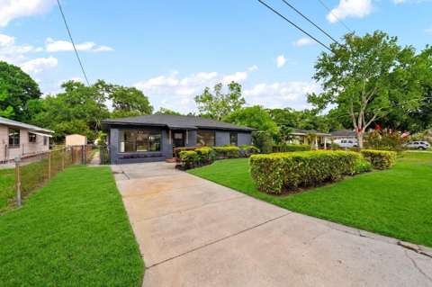 605 N Woodlynne Avenue, home for sale on N Woodlynne Avenue