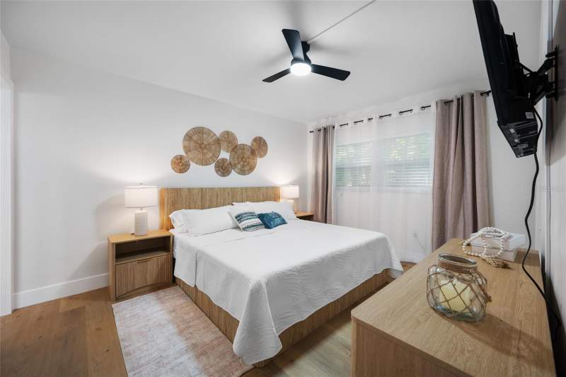 2 bedroom Condominium at 1433 S Belcher Road #F9, Imperial Court Apt, Clearwater — photo 4