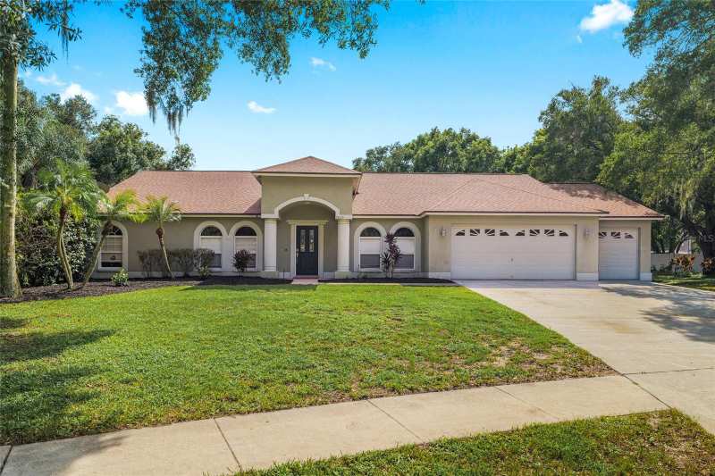 4 bedroom Single Family Residence at 3809 Hanover Hill Dr, Bloomingdale Sec L Unit, Valrico — photo 1