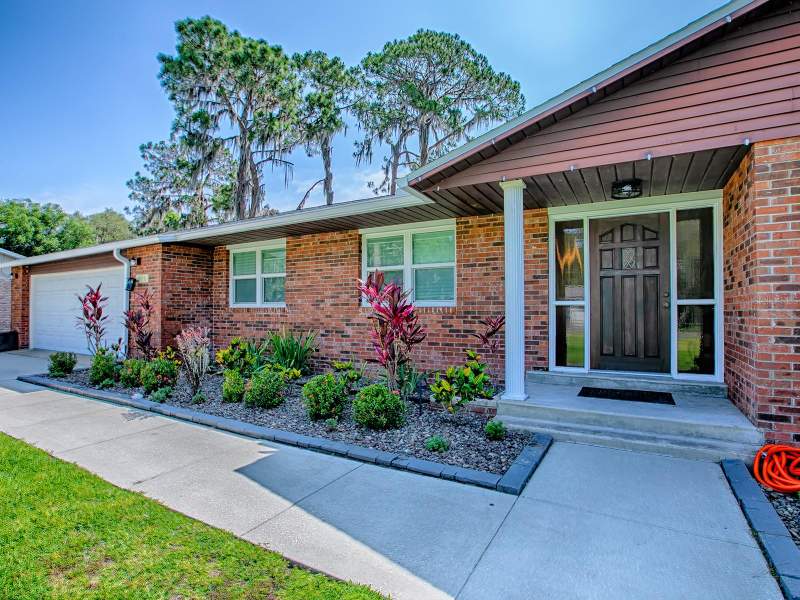 4 bedroom Single Family Residence at 111 Cardinal Lane, Tropical Shores Sub, Eustis — photo 4