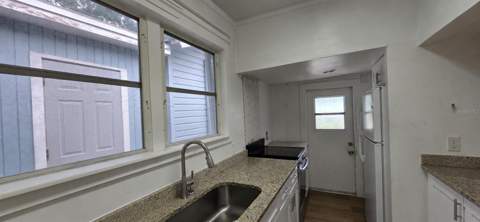 8211 N 10th Street, Tampa FL - photo 6 of 25