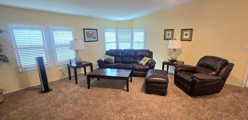 2 bedroom Manufactured Home at 31 Revere Way #23, Lake Tarpon Mobile Home Village, Palm Harbor — photo 5