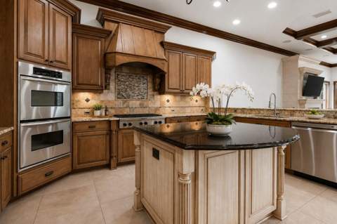 5211 W Neptune Way, Tampa FL - photo 17 of 72