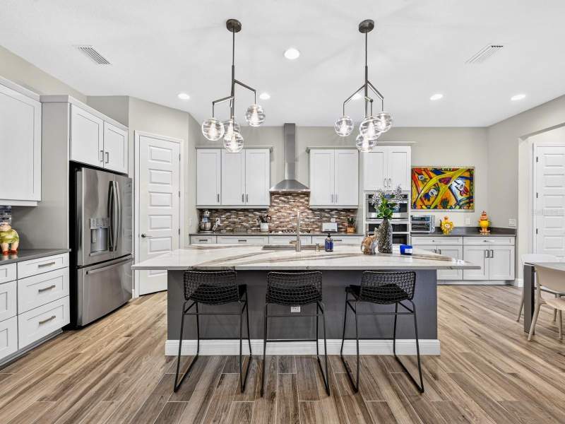 3 bedroom Single Family Residence at 800 Tailwind Place, Lakehouse Cove Atwaterside Ph 3, Sarasota — photo 4