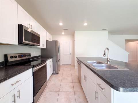 370 Hyacinth Street, Port Charlotte FL - photo 10 of 40