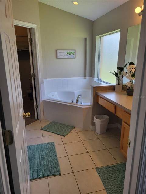 1310 Seasons Boulevard, Kissimmee FL - photo 6 of 12