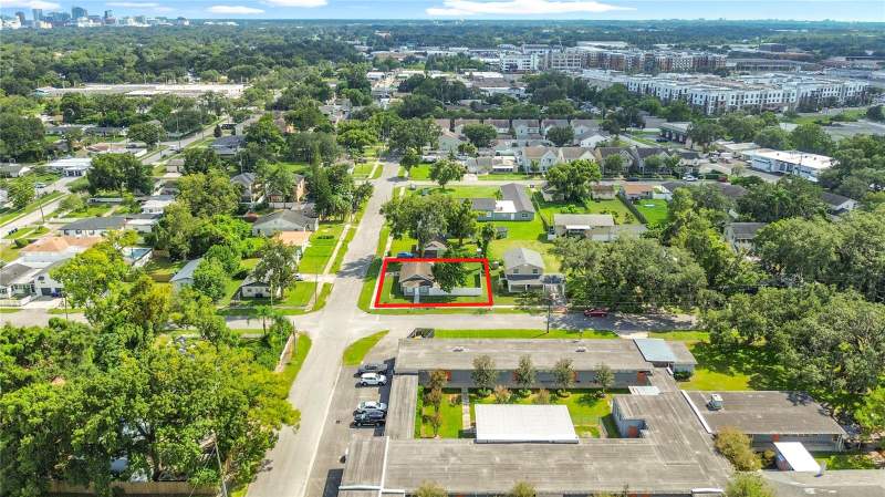 3 bedroom Single Family Residence at 1600 Roosevelt Avenue, Fairvilla Park, Orlando — photo 2