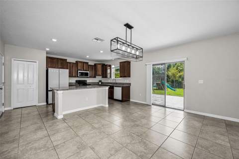 6780 Emerald Spring Loop, New Port Richey FL - photo 21 of 83