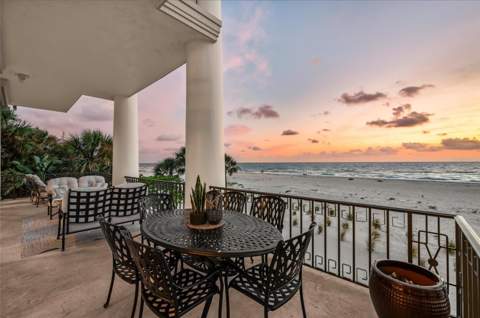 810 Eldorado Avenue, Clearwater Beach FL - photo 14 of 81