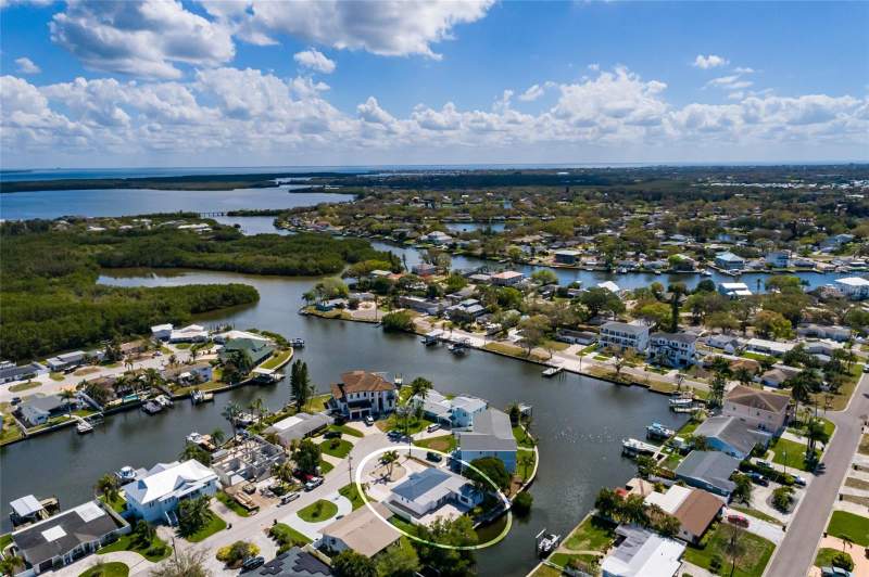 Sun Plaza Isles